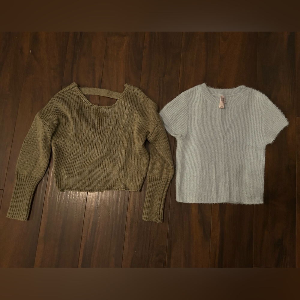Franki by Francesca’s Kids Sweater Set - Olive Green and Light Blue